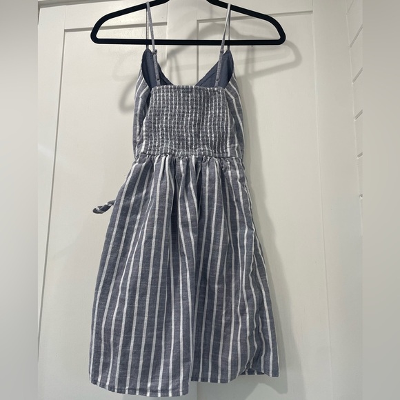 Abercrombie & Fitch Wrap Dress Size XST - Picture 2 of 3